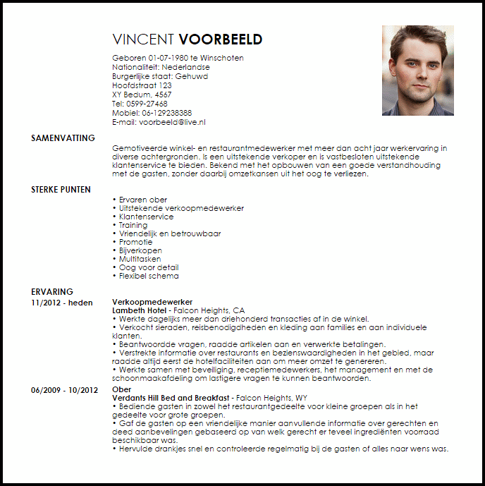 retail and restaurant associate voorbeeld cv